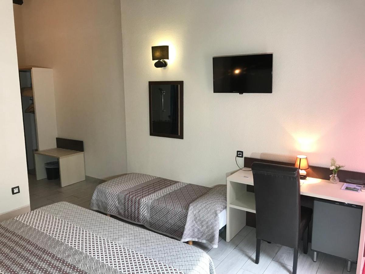 Brit Hotel Confort Helios Агд Екстер'єр фото