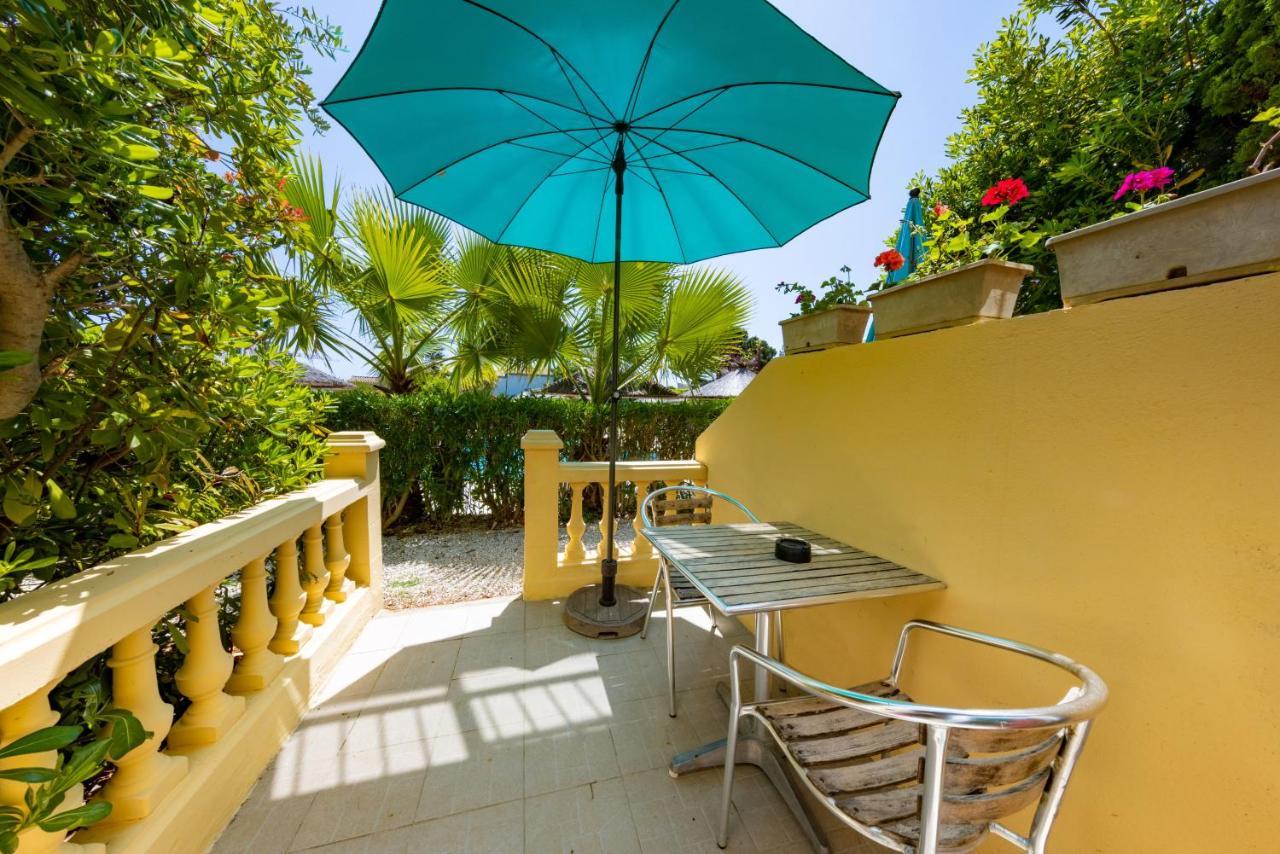 Brit Hotel Confort Helios Агд Екстер'єр фото